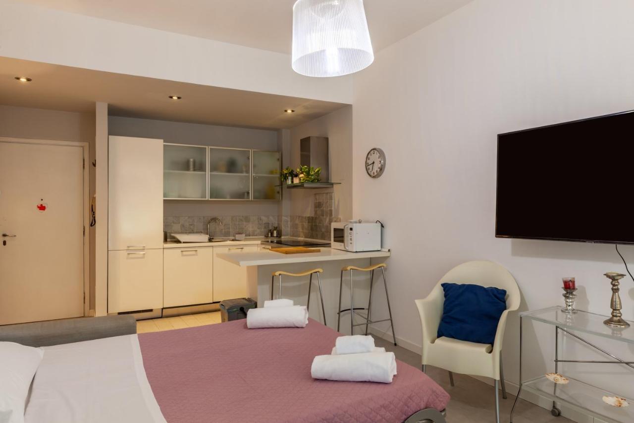 La Casa Nel Parco Apartment Виареджо Екстериор снимка